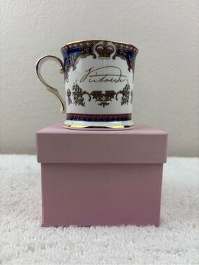 Royal Collection Trust Queen Victoria Commemorative Mug